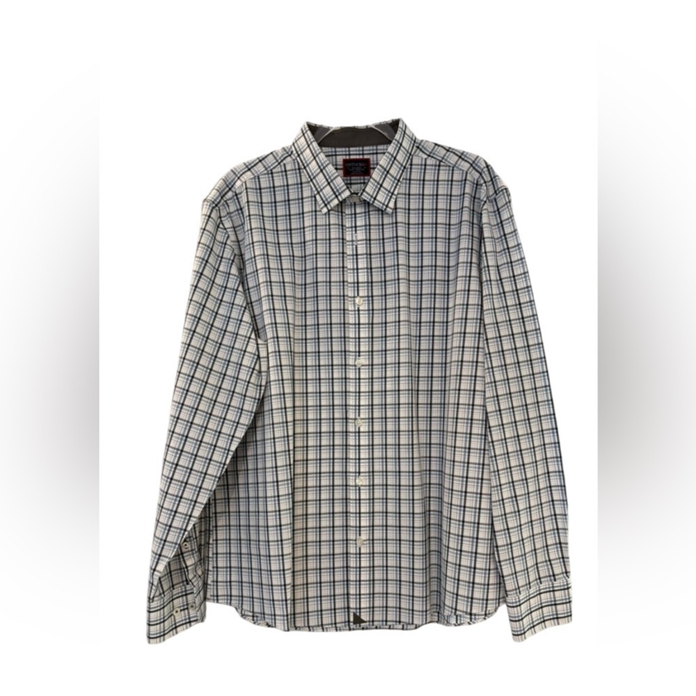 UNTUCKit Blue and White Casual Button Down Shirt